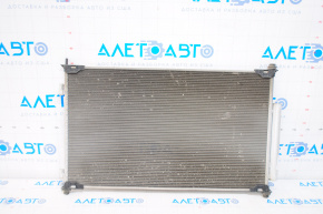 Radiatorul condensatorului de aer condiționat Honda HR-V 16-22