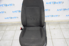 Scaun șofer VW Jetta 11-18 SUA fără airbag, manual, material textil negru, necesită curățare chimică.