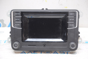 Radio cu monitor pentru VW Jetta 15-18 USA, 6 butoane, zgârieturi.