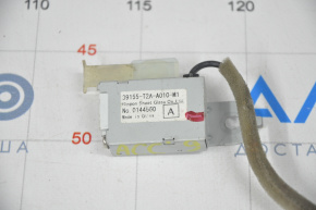 Amplificator de antenă pentru Honda Accord 13-17