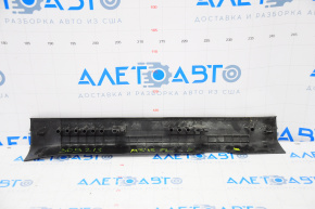 Накладка порога передняя левая Mazda 3 14-18 BM черн, царап