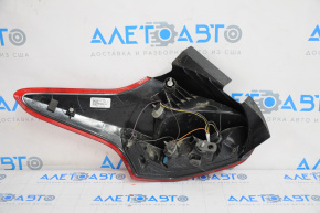 Lampa dreapta Ford Focus mk3 15-18 restilizat 5d halogen