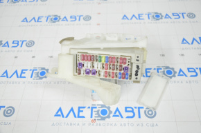 Body Control Module Toyota Prius 30 10-15 с блоком предохранителей подторпедным