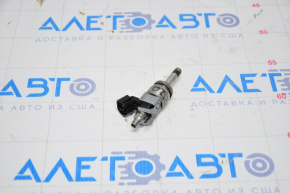 Injectoarele de pulverizare Nissan Sentra 20-