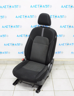 Scaunul șoferului Nissan Sentra 20- fără airbag, manual, material textil negru