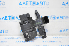 Receptor de aer Nissan Sentra 20-