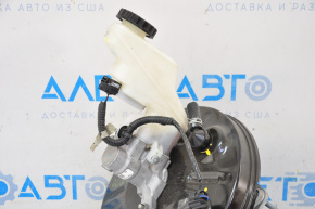 Главный тормозной цилиндр Nissan Sentra 20-22 с бачком