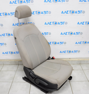 Scaun de pasager Hyundai Sonata 15-17 fără airbag, manual, material textil gri, necesită curățare chimică.