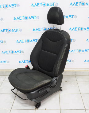 Водительское сидение Kia Soul 14-16 дорест без airbag, механич, ткань черн