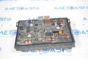 FUSE BOX RELAY Chevrolet Volt 11-15 сломано крепление