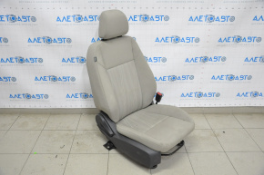 Пассажирское сидение Ford Focus mk3 15-18 рест, без airbag, механич, тряпка серое