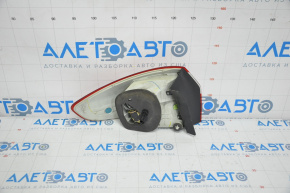 Lampa exterioară aripă dreapta Ford Fiesta 14-19 restilizare 4 uși