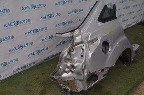 Aripa spate dreapta a un sfert Ford Focus mk3 11-18 4d argintiu UX