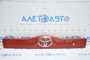 Молдинг двери багажника под smart key с эмблемой Toyota Prius 20 04-09
