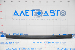 Уплотнитель капота Cadillac ATS 13-19