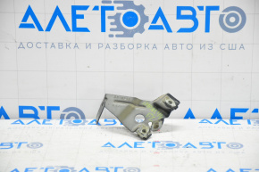 Кронштейн крыла передний левый Chevrolet Impala 14-20