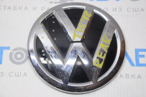 Emblema "VW" spatele VW Tiguan 18- zgârietură