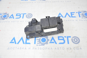 Blocul de siguranțe VVB Toyota Camry v55 15-17 hibrid SUA