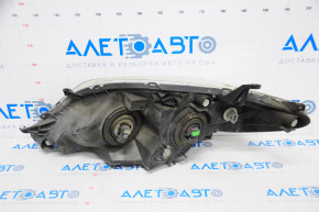 Far dreapta față Toyota Sienna 11-20, gol, halogen, zgârieturi.