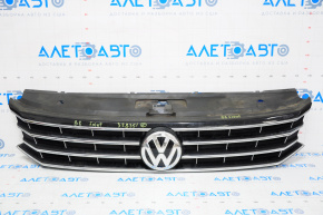 Grila radiatorului cu emblema VW Passat b8 16-19 SUA