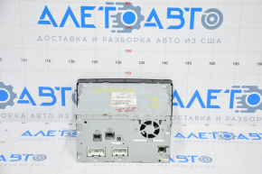 Radio-casetofon Mitsubishi Outlander 14-21 zgârietură pe panou