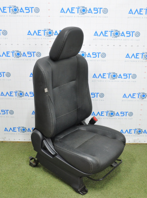 Scaun de pasager Mitsubishi Outlander 14-15, cu airbag, manual, piele neagră.