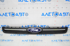 Grila radiatorului Ford Escape MK3 13-16 pre-restilizare cu emblema și bandă cromată.