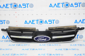 Решетка радиатора grill Ford C-max MK2 13-18 с эмблемой, вздулся хром