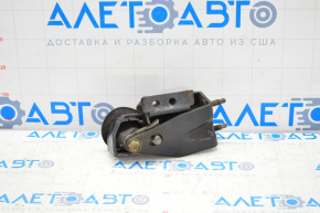 Pernele motorului din spate Toyota Highlander 08-10 hibrid