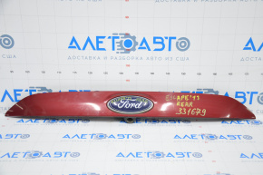 Moldura portbagajului cu emblema Ford Escape MK3 13-16, deasupra camerei, cu punct de prindere rupt.