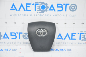 Airbagul din volanul șoferului pentru Toyota Prius V 12-17 are zgârieturi.