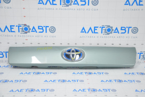 Moldura portbagaj Toyota Prius V 12-17 cu emblema