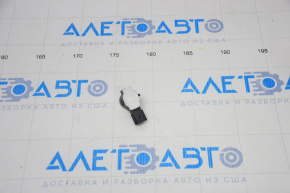 Парктроник задний Chevrolet Malibu 16-25 без кольца