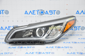 Far stânga față goală Hyundai Sonata 15-17 cu halogen și fixare.