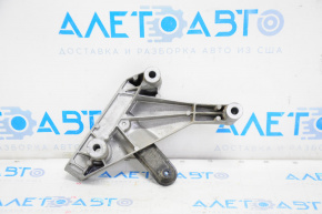 Кронштейн подушки двигателя правый Chevrolet Malibu 16-23 1.5T