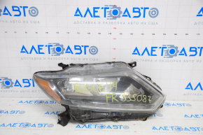 Far dreapta față Nissan Rogue 14-16, halogen gol, topit.