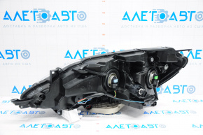 Far dreapta față Nissan Sentra 16-19 restilizat, reflector alb, nou, original OEM