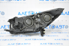 Farul din față dreapta goală Ford Escape MK3 17-19 restilizat halogen luminos