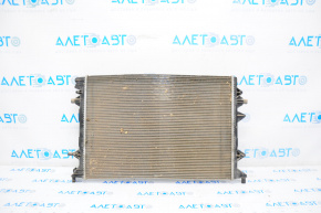 Radiatorul intercoolerului VW Jetta 11-18 SUA 1.4T, curbat