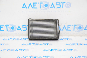 Evaporator cu 3 rânduri pentru Nissan Pathfinder 13-20 fără supapă.