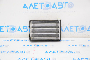 Evaporator cu 3 rânduri pentru Nissan Pathfinder 13-20 fără supapă