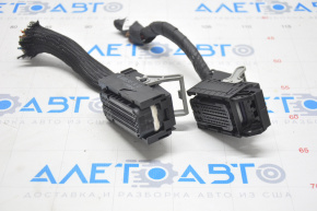 Фишки блока ECU компьютера двигателя Infiniti QX30 17- 2 шт