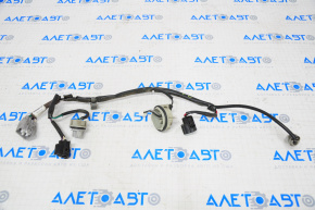 Instalarea farurilor pentru Subaru Outback 15-19