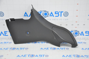 Capacul portbagajului Ford Focus mk3 11-18 4d stânga zgâriată, uzată