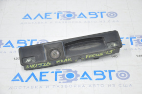 Camera de vizionare spate pentru Ford Focus mk3 13-18 cu iluminare și buton, suportul este rupt.