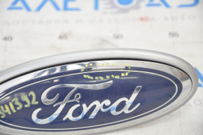 Emblema grilei radiatorului Ford Escape MK3 17-19 reș, nu există fragment