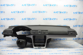 Torpedo panoul frontal fără AIRBAG VW Passat b8 16-19 USA negru.