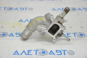 Фланец системы охлаждения Ford Fusion mk5 13-20 hybrid, plug-in