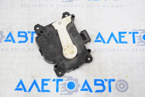 Actuator motor pentru ventilatorul de încălzire dreapta Lexus RX450h 10-15.