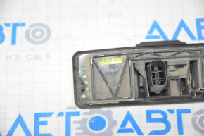 Camera de vizionare spate pentru Ford Focus mk3 15-18 restilizat, cu iluminare și buton, suporturile sunt rupte